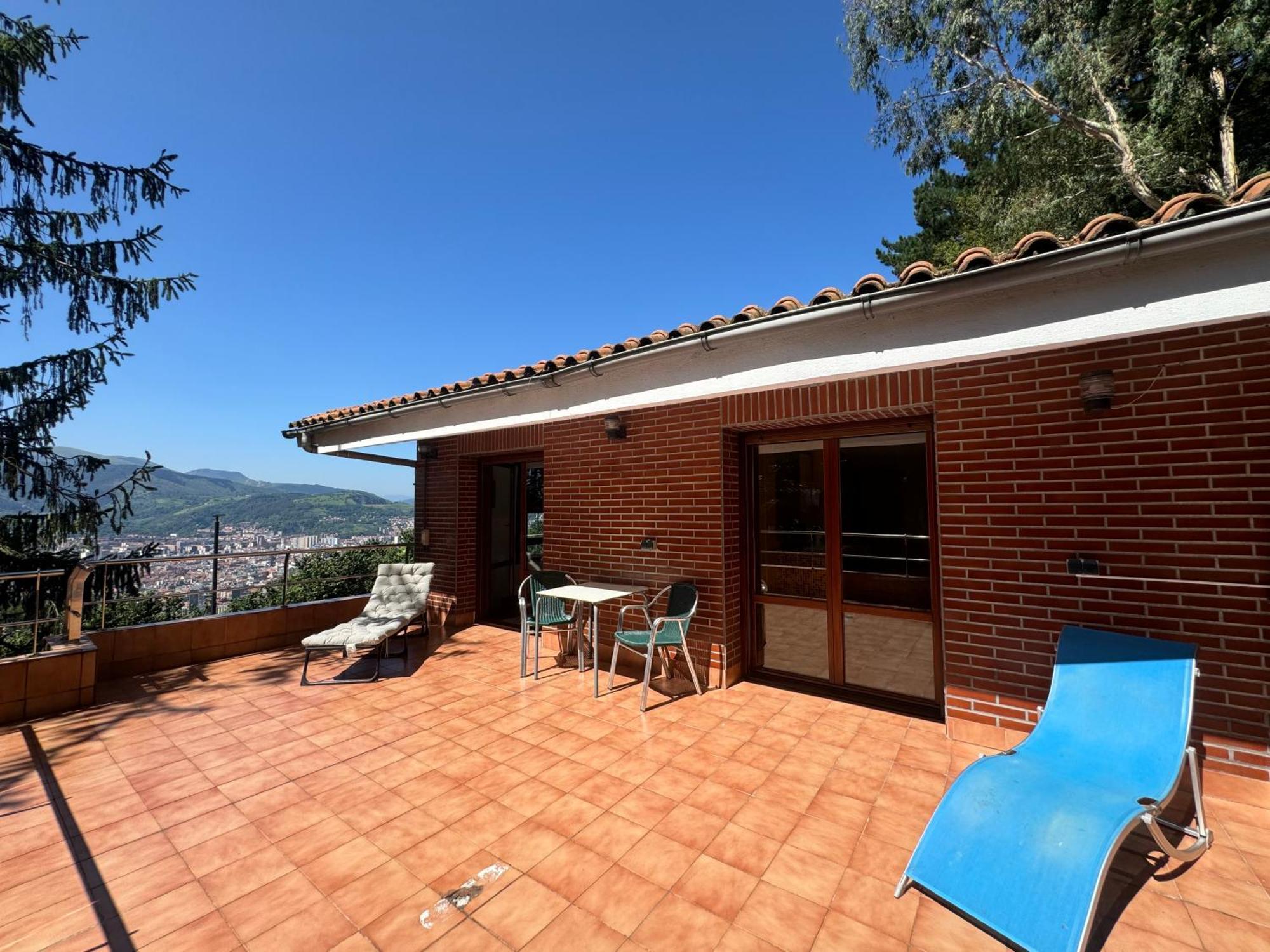 Allotjament en família Con Hermosas Vistas A *